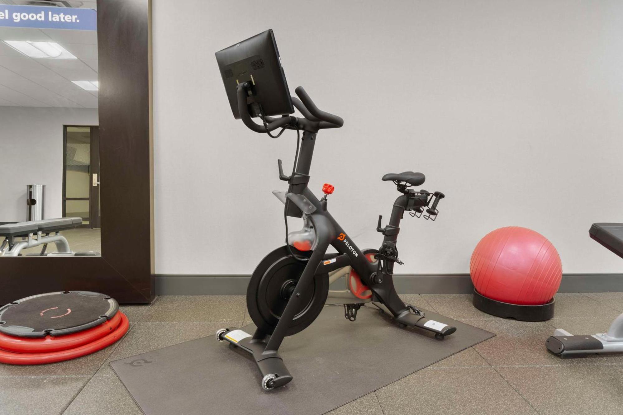 Hampton Inn & Suites Columbus Scioto Downs Екстериор снимка