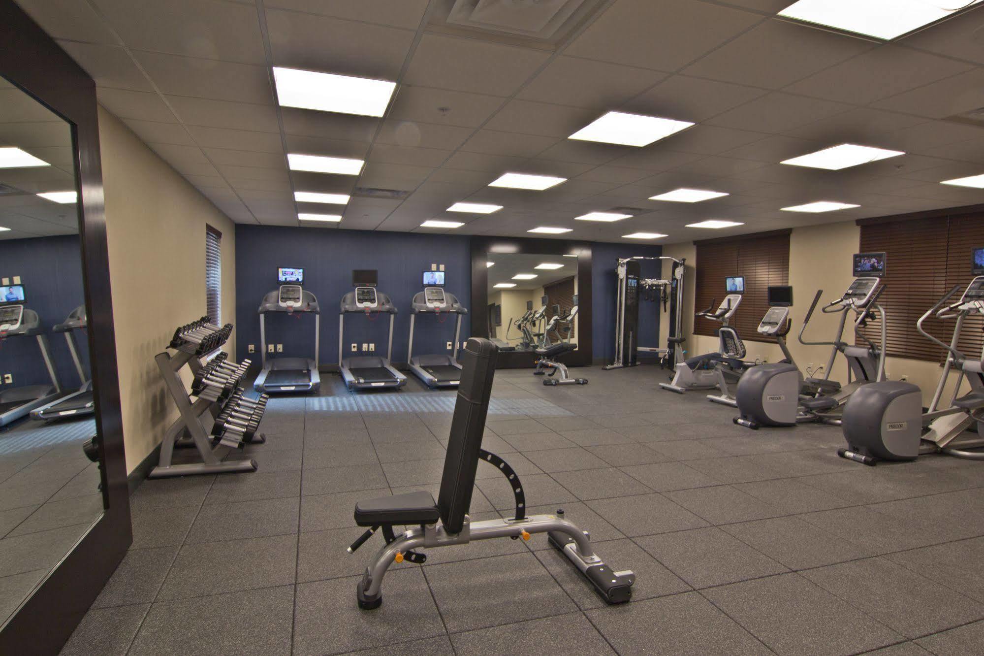 Hampton Inn & Suites Columbus Scioto Downs Екстериор снимка